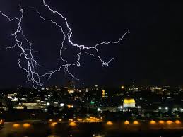 حالة الطقس خلال الساعات المقبلة: Ø­Ø§Ù„Ø© Ø§Ù„Ø·Ù‚Ø³ ÙÙŠ ÙÙ„Ø³Ø·ÙŠÙ† Ø§Ù„ÙŠÙˆÙ… Ø§Ù„Ø¬Ù…Ø¹Ø© ÙˆØºØ¯Ø§ ÙˆØªÙØ§ØµÙŠÙ„ Ø§Ù„Ù…Ù†Ø®ÙØ¶ Ø§Ù„Ø¬ÙˆÙŠ ÙˆÙƒØ§Ù„Ø© Ø³ÙˆØ§ Ø§Ù„Ø¥Ø®Ø¨Ø§Ø±ÙŠØ©