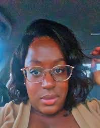 Heather August's Instagram, Twitter & Facebook