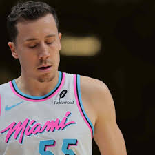 Derek Fisher won the game in college with 0.2 left