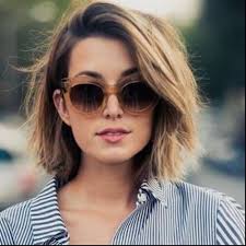 Read on to find out how can style your short hair with these 20 diy hairdos. Short Lob Haircut On Caramel Hair Hair Styles Thick Hair Styles Short Hair Styles