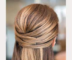 Crisscross Wedding Hair So Cool You Ll Want To Copy Capelli Acconciature Acconciature Capelli Corti Matrimonio