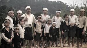 5/2003 mengakui bahwa terdapat tiga. Sejarah Suku Baduy Asal Usul Agama Kesenian Dan Adat Istiadat