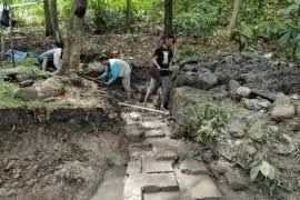 Sudah pernah rekreasi ke gunung kelud? Warung Di Areal Gunung Klotok Kediri Terbakar Antara News Jawa Timur