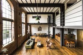 Loft Industriel Dans Une Ancienne Usine De Biscuits Pour Chiens Loft Industriel Decoration Style Industriel Retro Appartement Industrielle