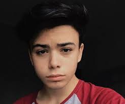 Luciano spinelli di instagram for who could ever learn to. Luciano Spinelli Bio Facts Family Life Of Italian Tiktok Star