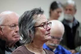 Audit of Montana PSC finds 'comfort class' airfare, 'falsified' receipt