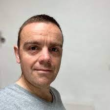 Damon Pearson's Instagram, Twitter & Facebook