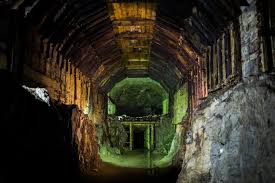 Cuộc truy tìm đoàn tàu chở vàng của Đức Quốc xã được khơi lại sau khi manh mối mới được tiết lộ | New York Post