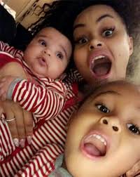 Blac Chyna Baby Daddy Pin By Maggieanders24 Andera On Blac Chyna And Rob Kardashian New Baby New Baby Products Blac Chyna Baby Fever