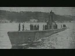 Vatan sağolsun, dumlupınar denizaltısında yaşam mücadelesi veren 81 kahramanın hikayesini konu ediyor. 4 Nisan 1953 Dumlupinar Vatan Sagolsun Youtube