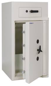 Chubbsafes Europa Deposit Grade 3 100K 180 Size 3 - A to Z Safes