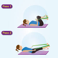 Remo con banda elastica sentado en el suelo remo con barra y polea remo con mancuernas. Crivit Rutinas De Fitness Con Bandas Elasticas Lidl