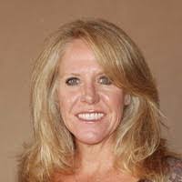 Christine Longtin's Instagram, Twitter & Facebook