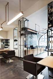 Un Salon De Coiffure Atypique Et Branche Frenchyfancy Salon Interior Design Hair Salon Interior Hair Salon Design
