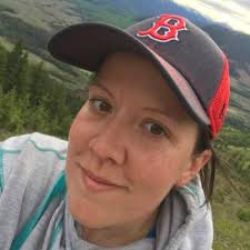 Emily Rae (@EmilyRae19)