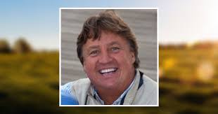 Richard Troiano's Instagram, Twitter & Facebook