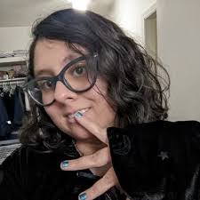 Evan Solis's Instagram, Twitter & Facebook