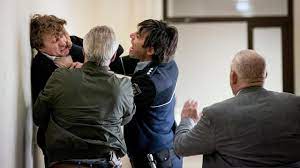 Mit einem abendessen im kreis der engsten kollegen verabschiedet sich prof. Tatort Kaputt Tv Episode 2019 Imdb