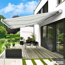 Outdoor Ambiente Unter Der Markise Geniessen Markise Fur Balkon Markise Baustil