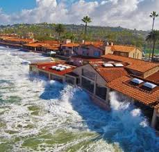 Built on the beach, during high tides, the waves crash against the windows making for a very exciting meal. San Diego Weekend Events Roundup August 15 18 Socalpulse