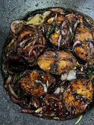 Buat peminat masakan berasakan mee dan berkuah, juga kepada viewers yg sukakan menu ringkas, cepat dan mudah. Ikan Tongkol Masak Kicap Menu Simple Tapi Sedap Aku Sis Lin