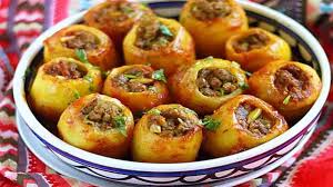 Pommes De Terre Farcies Facile Et Appetissante Tonmag Recette En 2020 Recettes De Cuisine Recette Cuisine Facile Pommes De Terre Farcies