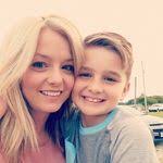 Jamie Burson's Instagram, Twitter & Facebook