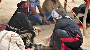 بدويات فلسطينيات يحلمن بكسر التقاليد المحافظة. ÙÙ„Ø³Ø·ÙŠÙ†ÙŠØ§Øª Ø§Ù„Ø¯Ø§Ø®Ù„ Ø¨ÙŠÙ† ØªÙ‚Ø§Ø¹Ø³ Ø§Ù„Ø´Ø±Ø·Ø© ÙˆØ°ÙƒÙˆØ±ÙŠØ© Ø§Ù„Ù…Ø¬ØªÙ…Ø¹