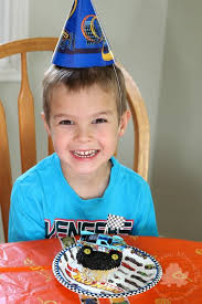 The large candle says happy birthday and is the perfect cake topper for a hot wheels birthday cake. Hot Wheels Birthday Party Cupcakes Mom Vs The Boys