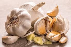 Benefits of garlic to promote healthy hair growth. How To Use Garlic For Hair Growth The Best Diy Treatment