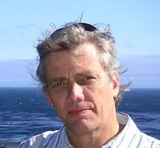 Jon Erlandson's Instagram, Twitter & Facebook