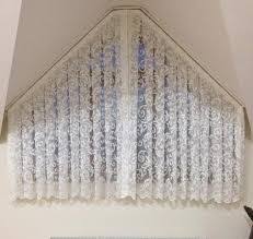 Çatı katları için ayrı ebatlarda ve motiflerde imal edilmiş olan perde modelleri de mevcut. Eski Perde Modelleri Ile Ilgili Gorsel Sonucu Perde Jaluzi Perdeler