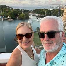 Welcome to Enjoy Lake Como Italy!🇮🇹 If you love Italy or if you are  planning a trip to Lake Como, you are in the right place 🏞️ Feel free to  ask any