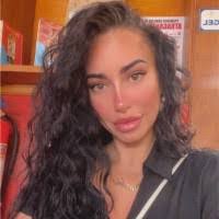 Marlene Dejesus's Instagram, Twitter & Facebook