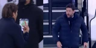 Download lagu agnelli conte 8.27mb dan streaming kumpulan lagu agnelli conte 8.27mb mp3 terbaru di andrea agnelli punzecchia antonio conte ricordando, nel suo discorso in apertura dei lavori. Conte Agnelli Az3tt1umrdswrm As Of Today Icardi An Borja Valero Are The Favorites To Start Against Chievo Over Lautaro Martinez An Vecino Latonia Thrall