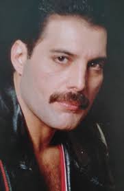 Back when I had curly hair, crooked teeth and a flashier wardrobe than  Liberace 😉🤪 #80s #music #guitarist #singer #rocknroll #metal