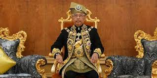 Pahang'ın kraliyet eşi tunku azizah aminah maimunah iskandariah binti almarhum sultan iskandar, tengku puan (veliaht prenses) , 29 ocak 2019 tarihinde pahang'ın majesteleri. Malaysia S New King Sultan Abdullah Sultan Ahmad Shah Calls For Racial Unity At Coronation The New Indian Express