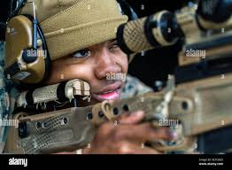 Rifle qualification course hi-res stock photography and images