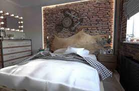 How can you make a bedroom more romantic? The Most Refreshing Small Bedroom Ideas For Couple