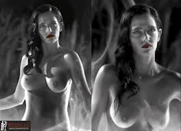 Top 45: Eva Green Nude Pussy & Sexy Tits Pictures (2025)