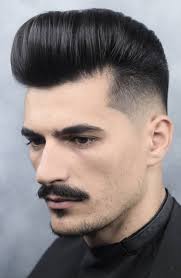 Sei alla foto 1 su un totale di 41 immagini della fotogallery. Moda Tagli Capelli Uomo 2019 Daily Man