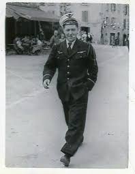 LES PERSONNELS (C.P.S.G) ET MECANICIENS AU SOL D'ELVINGTON - HALIFAX  GROUPES LOURDS FRANCAIS SQUADRONS 346 et 347 R.A.F