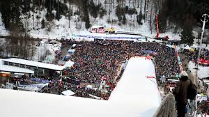 Hallo und herzlich willkommen zum weltcup der skispringer in willingen. Keine Zuschauer Beim Weltcup Skispringen In Willingen Skispringen Com