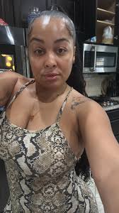 Going live here 740pm central Name ID: realkalibabbyy  https://livestream.onelink.me/ZYcM/NOVKOL1064