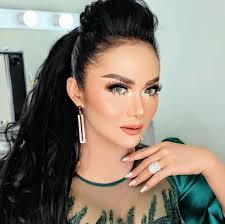 Tak sampai di situ, krisdayanti juga buka suara soal dirinya yang disebut tak dilibatkan. Krisdayanti Perfect Eyes Beautiful Eyes Beautiful
