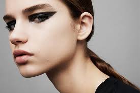 Tom Pecheux Q&A • Dave Lackie