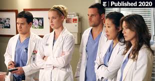 Ça ne prend que 30 secondes pour regarder l'épisode. Comfort Viewing Why I Still Love Grey S Anatomy The New York Times