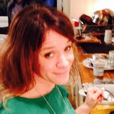 Eleanor Greene (@elzgreene)