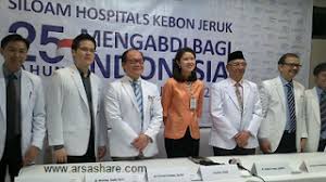 Berdiri sejak maret 2012, paviliun umum rumah sakit siloam memiliki 250 tempat tidur dan berafiliasi dengan fakultas kedokteran dan ilmu keperawatan universitas pelita harapan (uph) untuk memenuhi kebutuhan layanan kesehatan yang terus meningkat di masyarakat. Artikel Jam Besuk Rumah Sakit Siloam Kebon Jeruk Hbs Blog Hakana Borneo Sejahtera