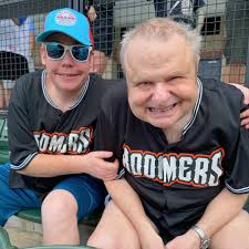🎵⚾Take me out to a Schaumburg Boomers ball game... take me out with the  Rohlwing CILA...🎵⚾ It was a home run night for the Rohlwing CILA  (Community Integrated Living Arrangement) residents at